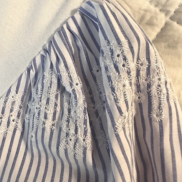 CUPIO Top - Picture 7 of 10